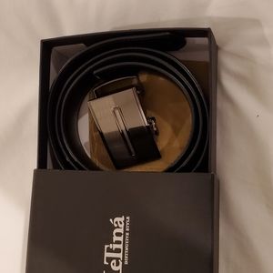 Le Tina adjustable belt